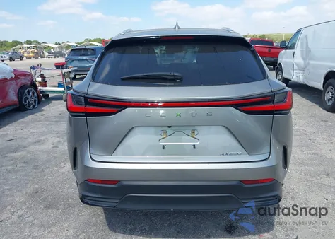 2024 Lexus Nx 250 z USA, uszkodzony, nr VIN 2T2ADCAZ9RC009348